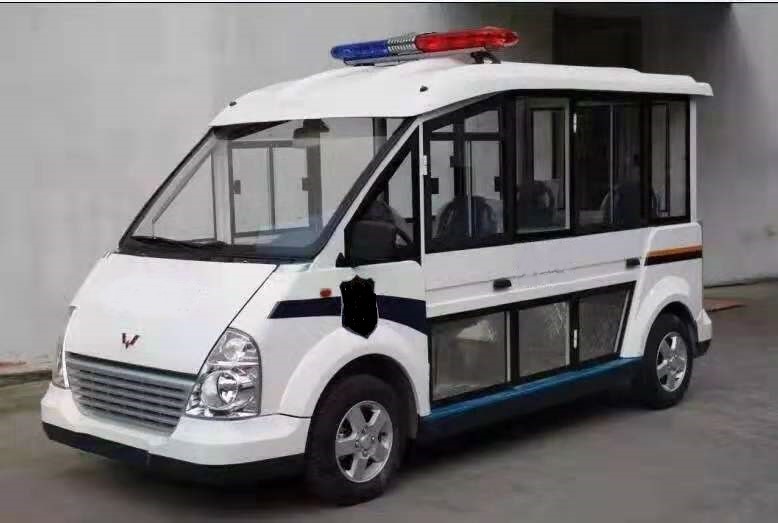 五菱电动巡逻车