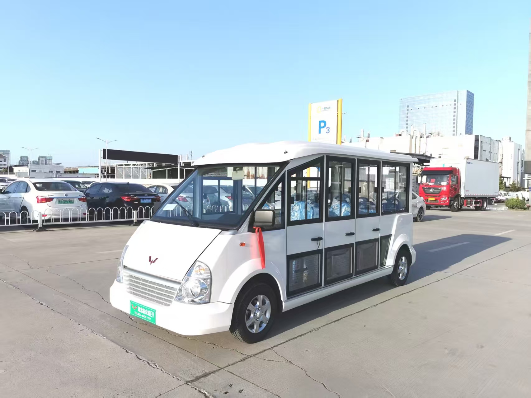 五菱观光车封闭款 五菱观光车封闭款